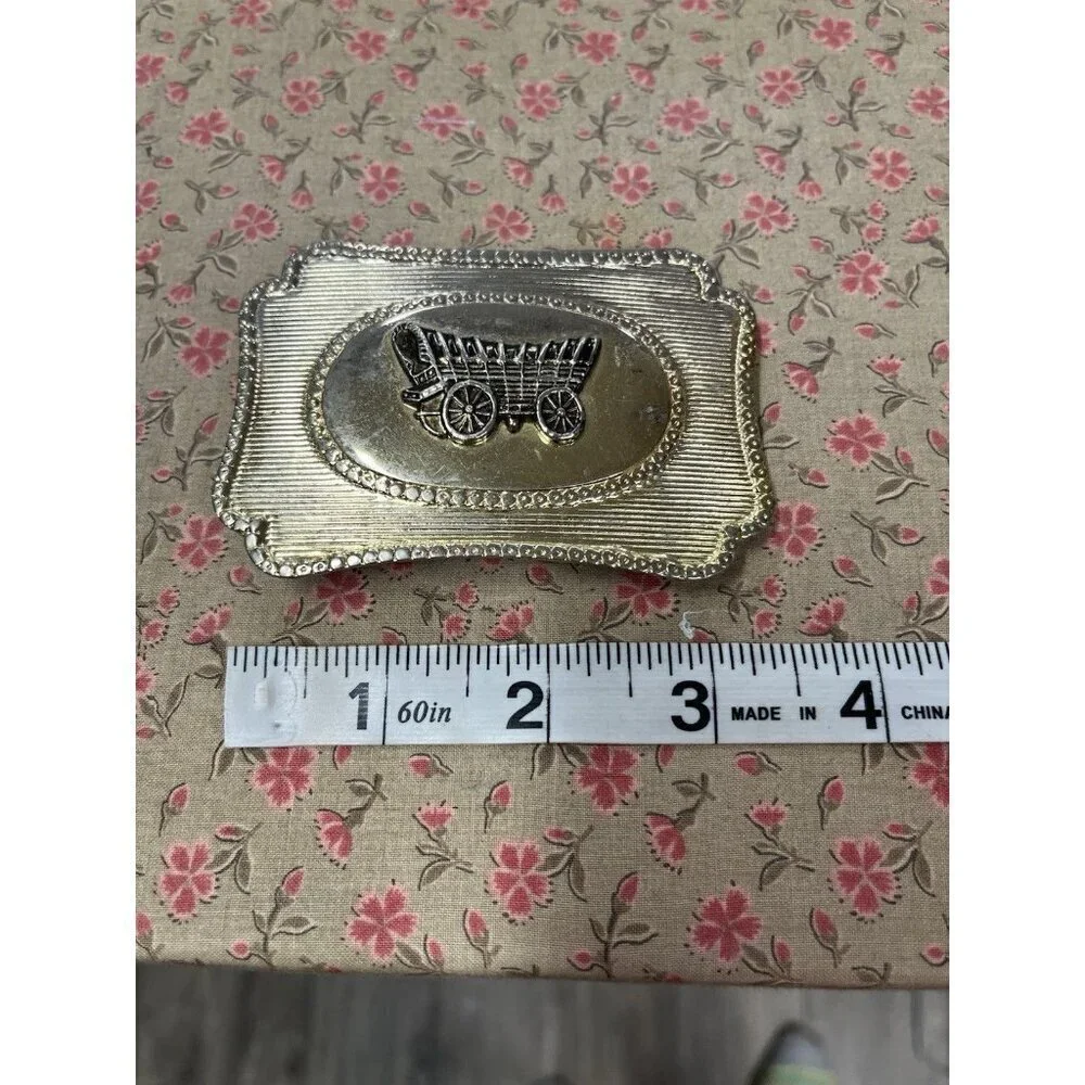 Vintage Western-Style Belt Buckle Metal Unisex Belt Buckle Collectible Wagon